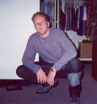 RickyB01-thumb.jpg (11476 bytes)